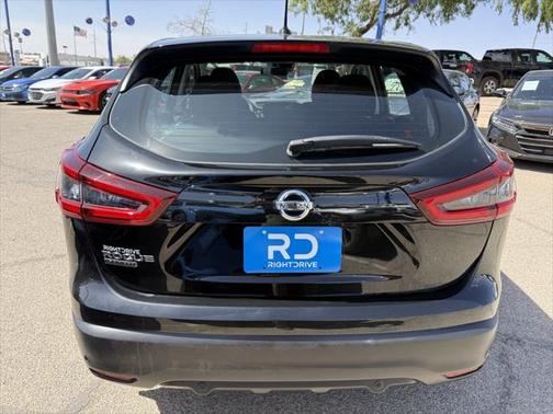 2022 Nissan Rogue Sport S
