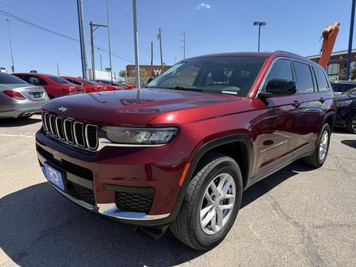 2023 Jeep Grand Cherokee L Laredo