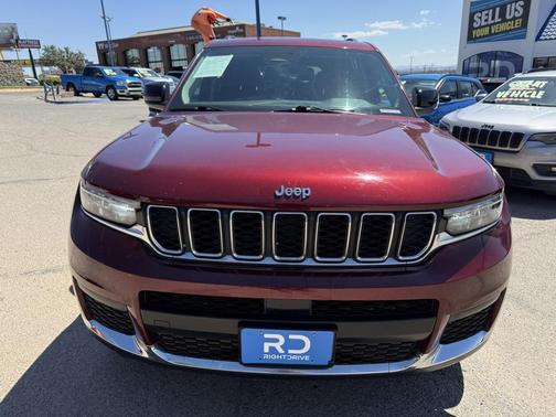 2023 Jeep Grand Cherokee L Laredo