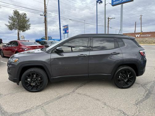 2024 Jeep Compass Latitude