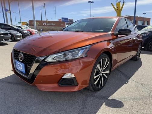 2022 Nissan Altima SR VC-Turbo FWD