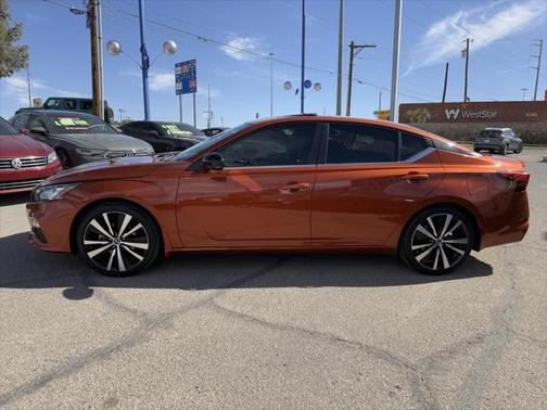2022 Nissan Altima SR VC-Turbo FWD