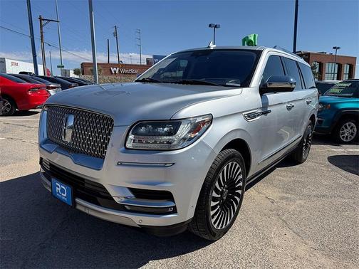 2018 Lincoln Navigator Black Label