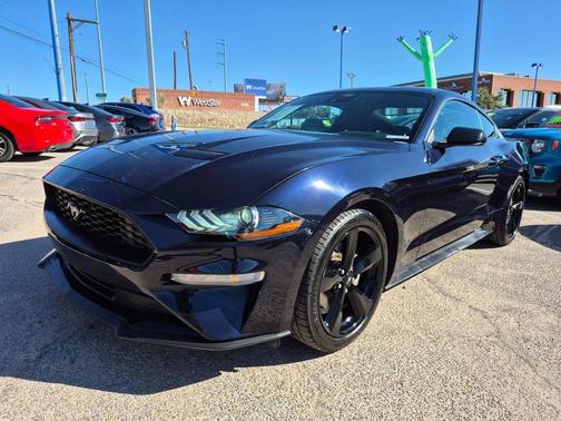 2021 Ford Mustang EcoBoost
