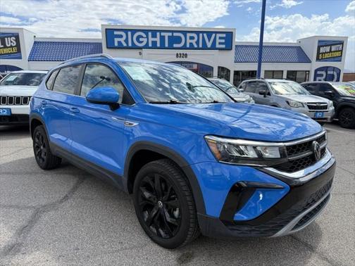 2023 Volkswagen Taos 1.5T SE