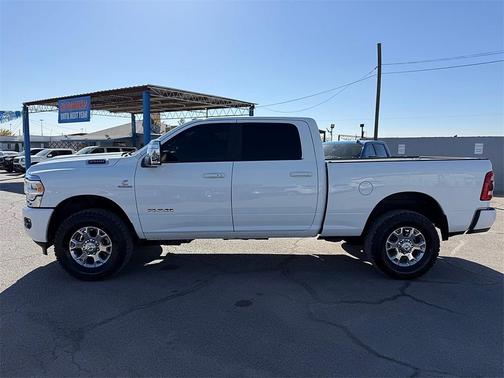 2024 RAM 2500 Laramie Crew Cab 4x4 6'4' Box