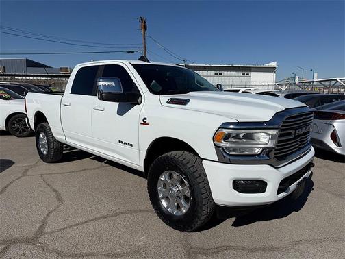 2024 RAM 2500 Laramie Crew Cab 4x4 6'4' Box