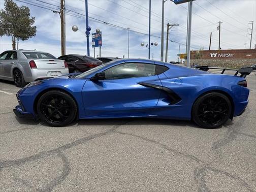 2022 Chevrolet Corvette Stingray w/2LT