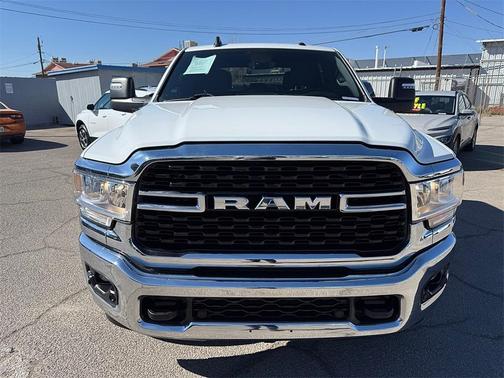 2023 RAM 2500 Big Horn Crew Cab 4x4 6'4' Box