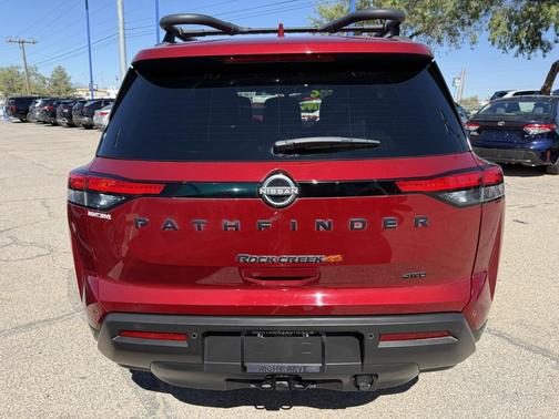 2024 Nissan Pathfinder Rock Creek 4WD