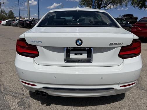2020 BMW 230 230i