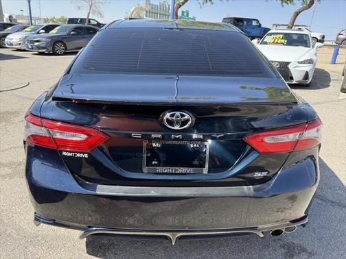 2018 Toyota Camry SE