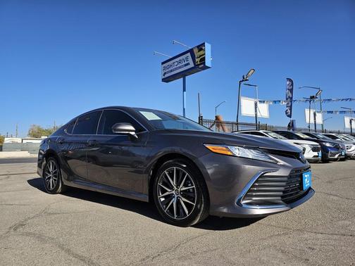 2023 Toyota Camry XLE