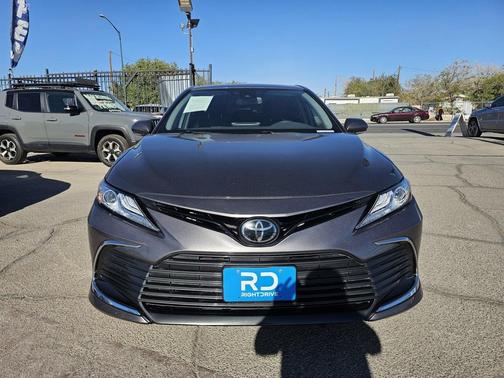 2023 Toyota Camry XLE