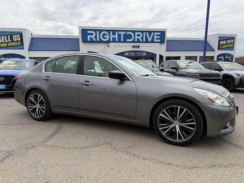 2013 INFINITI G37 Journey