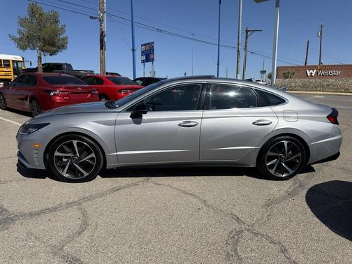 2023 Hyundai SONATA SEL Plus