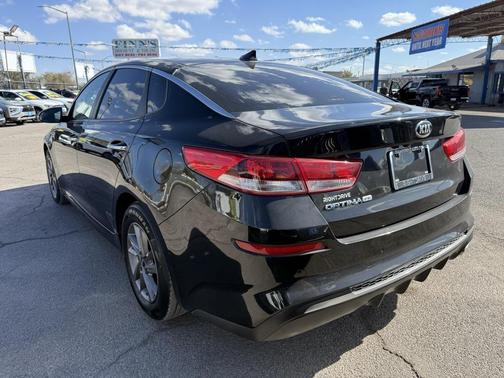 2020 Kia Optima LX