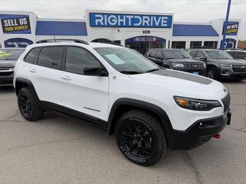 2022 Jeep Cherokee Trailhawk