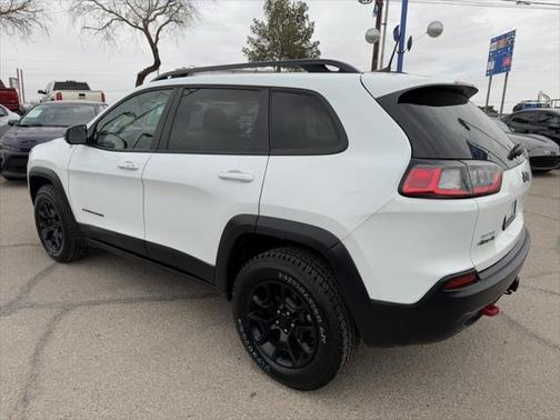 2022 Jeep Cherokee Trailhawk