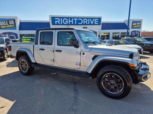 2023 Jeep Gladiator Overland