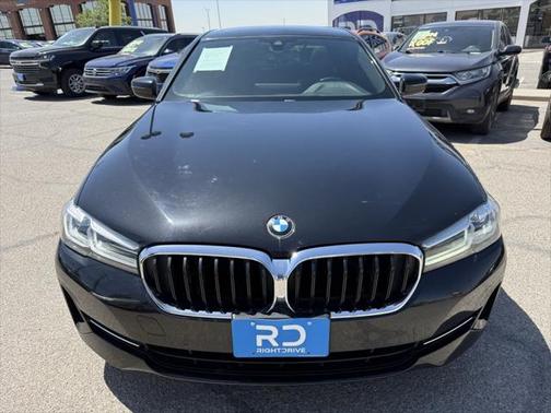2021 BMW 530 530i