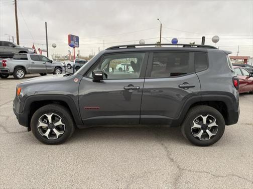 2022 Jeep Renegade Trailhawk