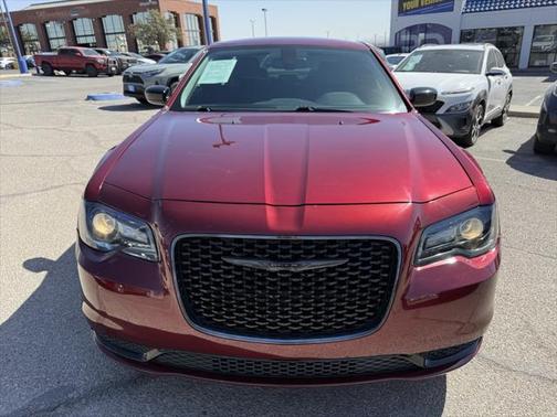 2022 Chrysler 300 Touring