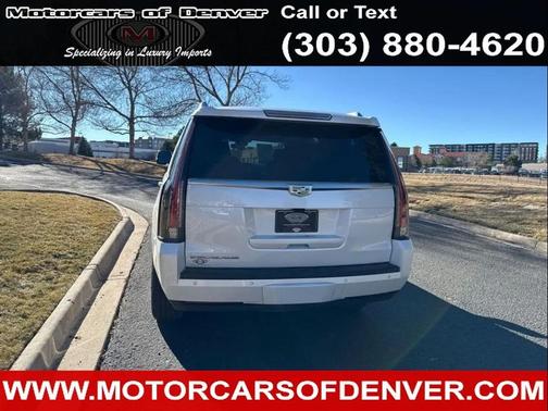 2017 Cadillac Escalade Luxury