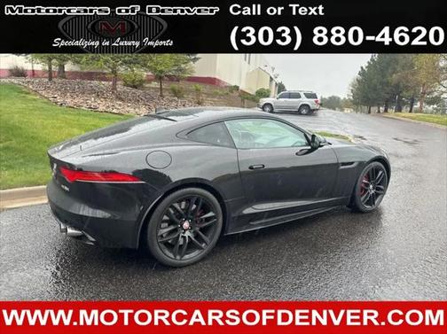 2016 Jaguar F-TYPE R