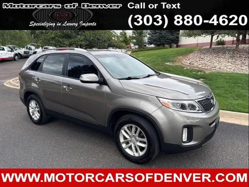 Gray 2015 Kia Sorento LX