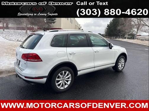 White 2015 Volkswagen Touareg V6 Sport