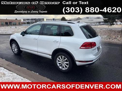 White 2015 Volkswagen Touareg V6 Sport