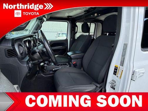 Bright White Clearcoat 2021 Jeep Gladiator Sport S