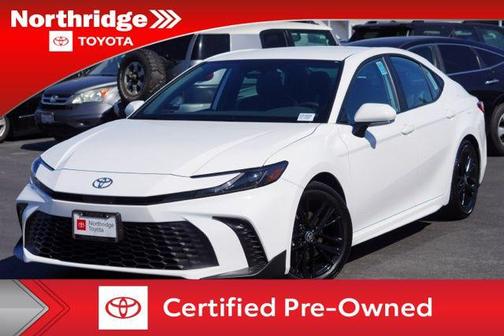 2025 Toyota Camry SE