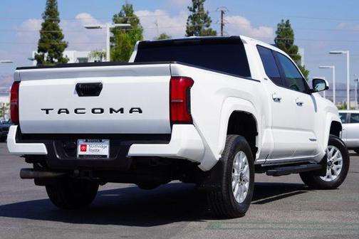 2025 Toyota Tacoma SR5