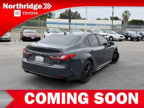 2025 Toyota Camry SE