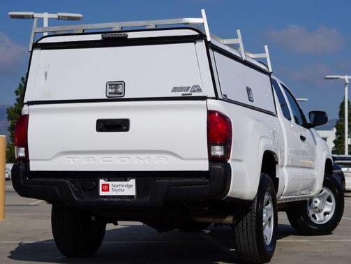 2023 Toyota Tacoma SR