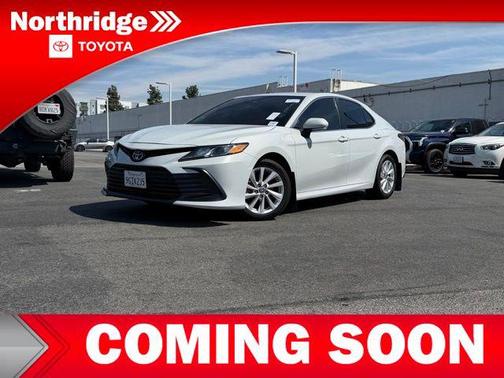 Ice Edge 2023 Toyota Camry LE