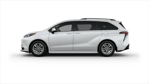 2025 Toyota Sienna XLE 7 Passenger
