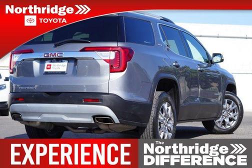 2022 GMC Acadia FWD SLT