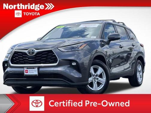 2022 Toyota Highlander LE
