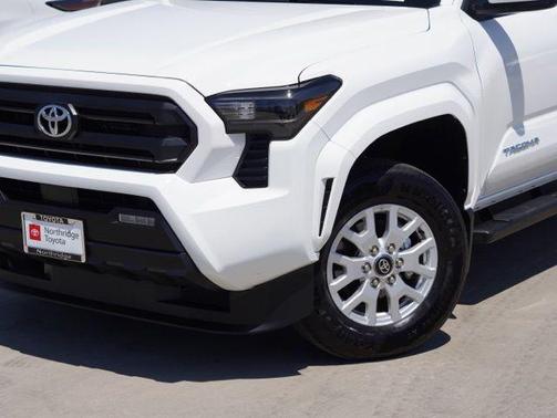 Ice Cap 2025 Toyota Tacoma SR5