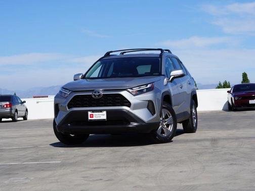 Silver Sky Metallic 2025 Toyota RAV4 Hybrid LE