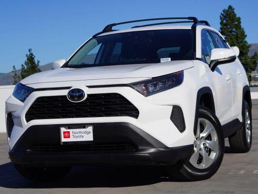 2021 Toyota RAV4 LE