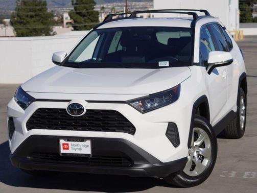 2021 Toyota RAV4 LE