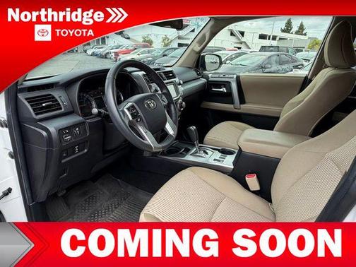 Super White 2018 Toyota 4Runner SR5