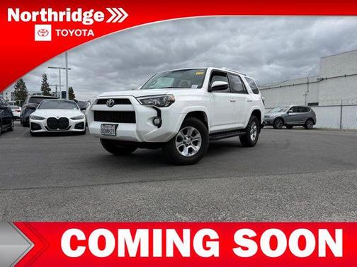 Super White 2018 Toyota 4Runner SR5
