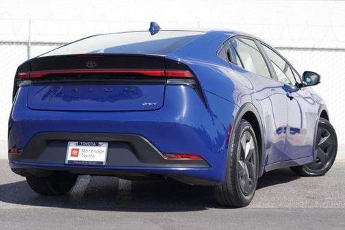 2023 Toyota Prius LE