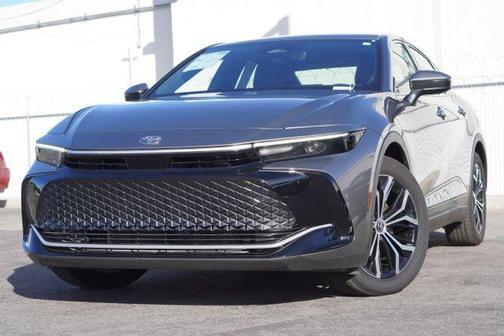 2025 Toyota Crown XLE