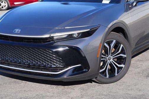 2025 Toyota Crown XLE